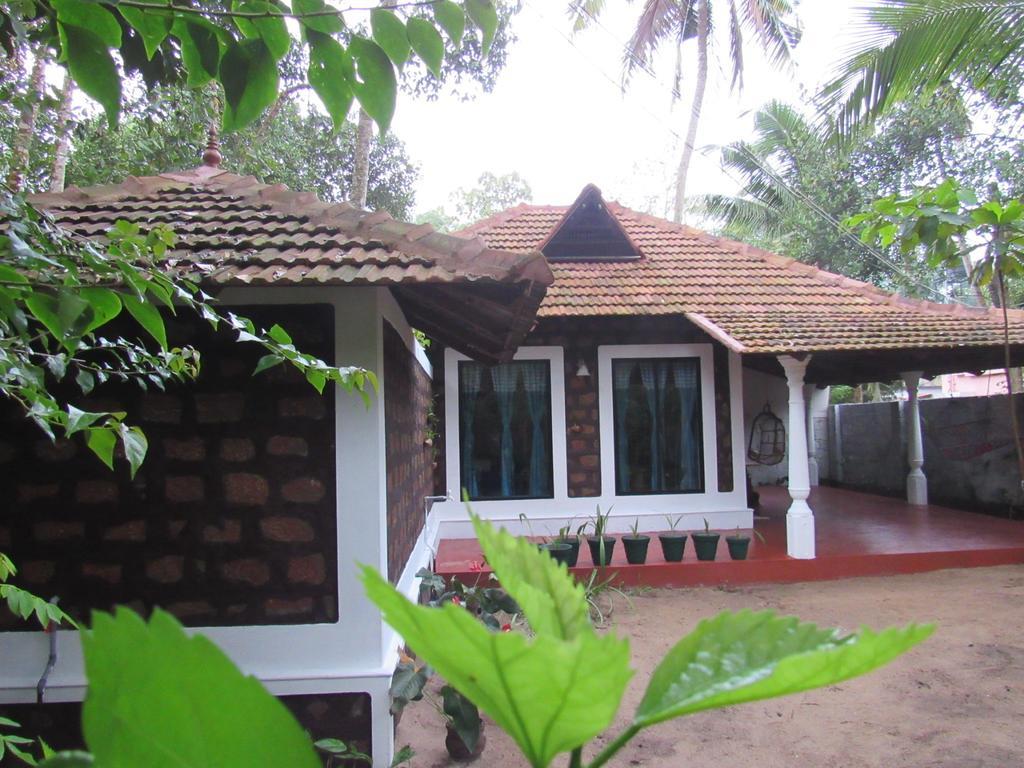 马拉伊梦b&B民宿 Alappuzha 外观 照片